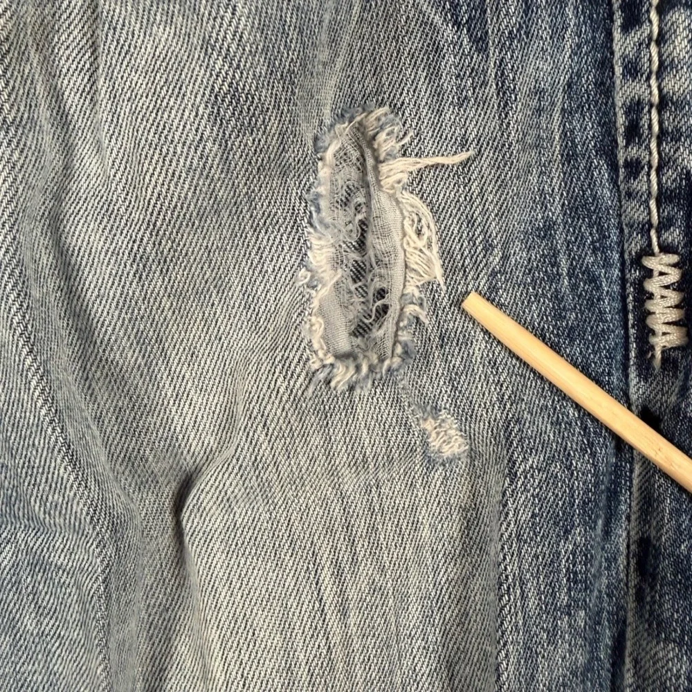 Big Star Pioneer Boot Jeans Mens 33L Distressed‎ Blue Wash Denim